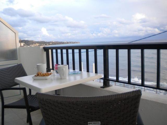 Katerina Studios & Apartments Ierapetra  Luaran gambar